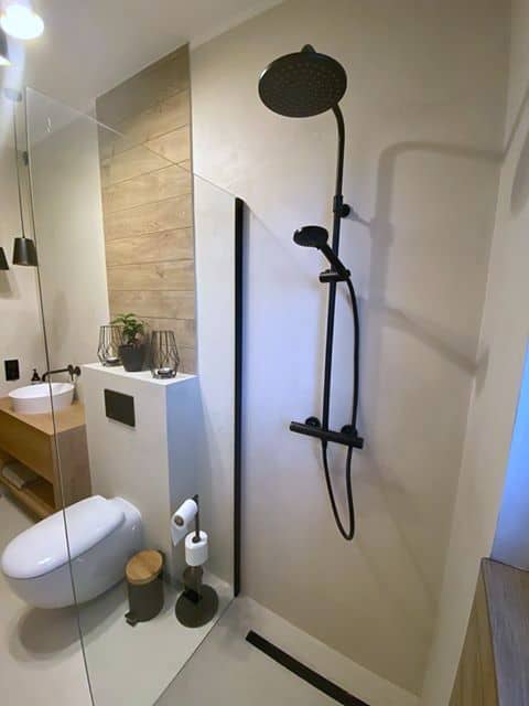 microcement shower wall
